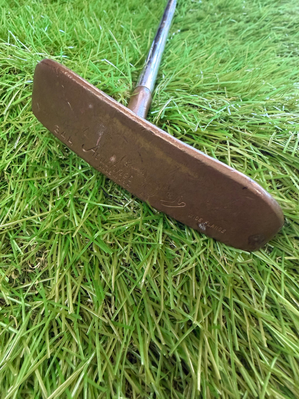 Titleist Acushnet Bulls Eye 34A Wide Flange Putter RH Steel Shaft 35"