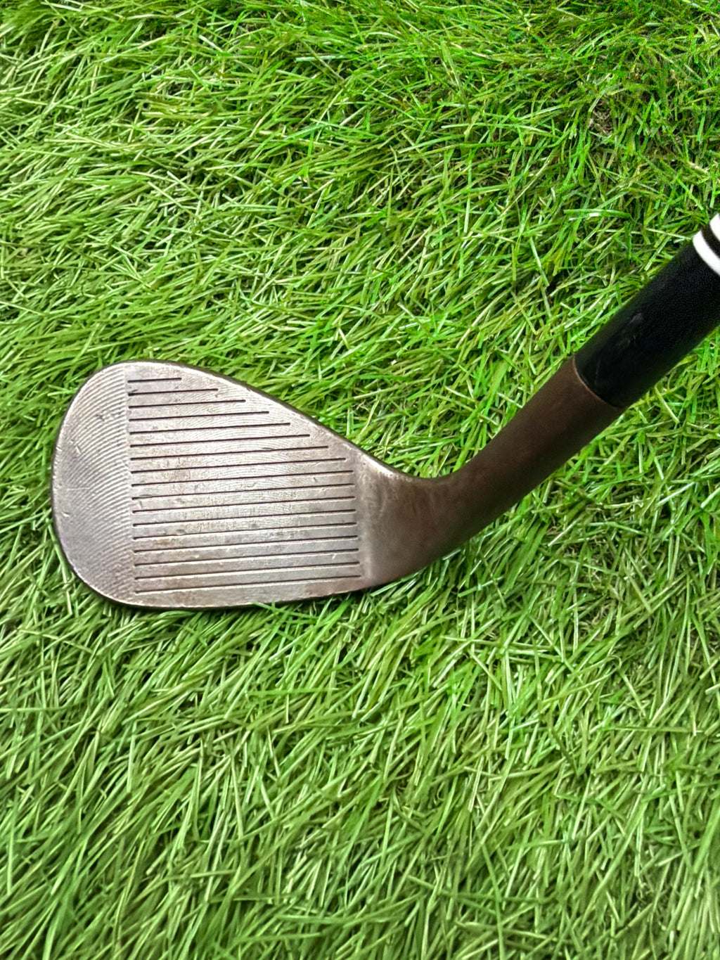 Cleveland RTX4 60° Raw Lob Wedge RH Dynamic Gold S400 Stiff Flex 35"