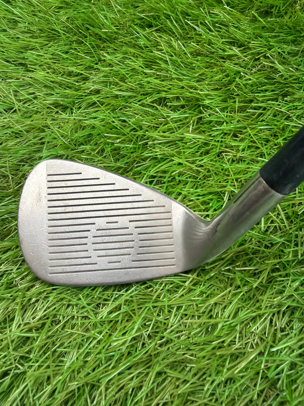 King Cobra 56° Sand Wedge Oversize RH Stiff Flex Graphite Shaft 36"