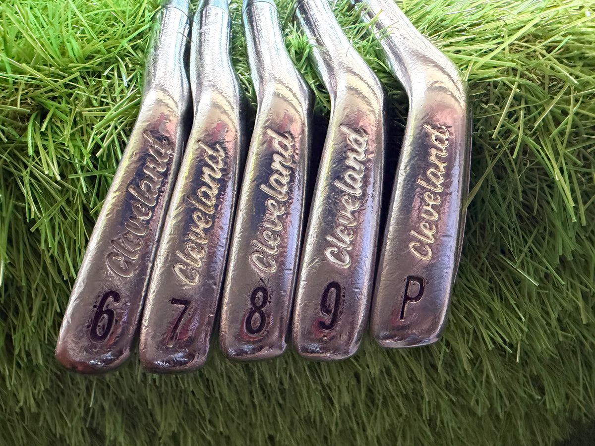 Cleveland Tour Action TA3 Iron Set (6-PW) RH Dynamic Gold R300 Regular Flex