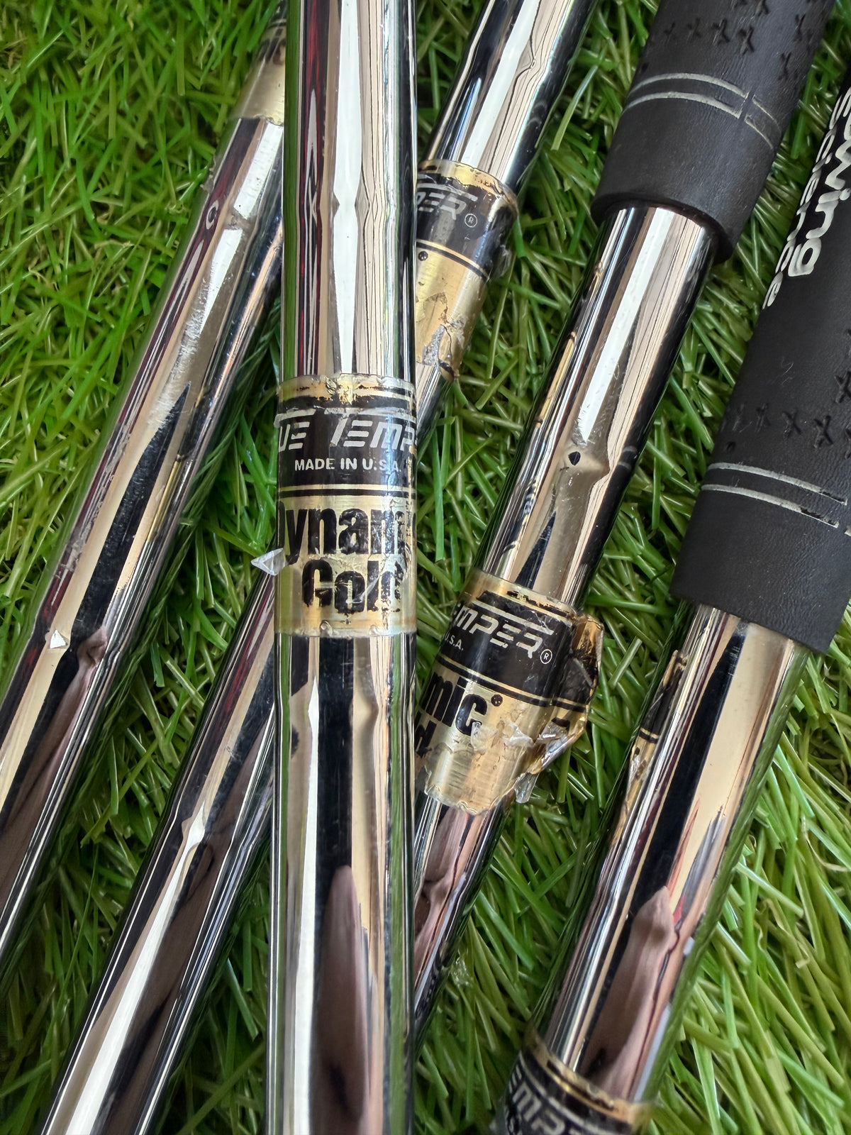 Cleveland Tour Action TA3 Iron Set (6-PW) RH Dynamic Gold R300 Regular Flex