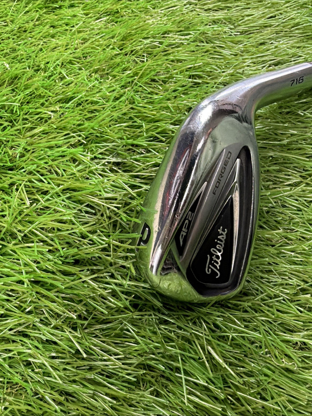 Titleist AP2 716 Forged Pitching Wedge RH Dynamic Gold S300 Stiff Flex 35.75"
