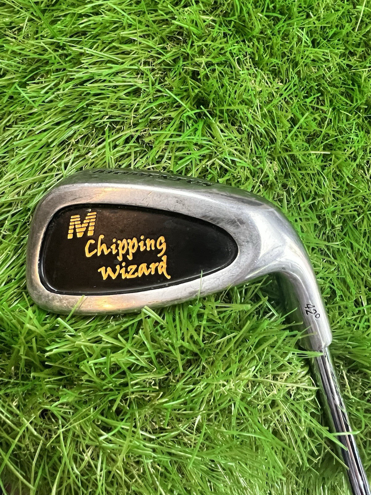Momentus Chipping Wizzard RH 42 Degree 175 Gram Swing Trainer 35.5"