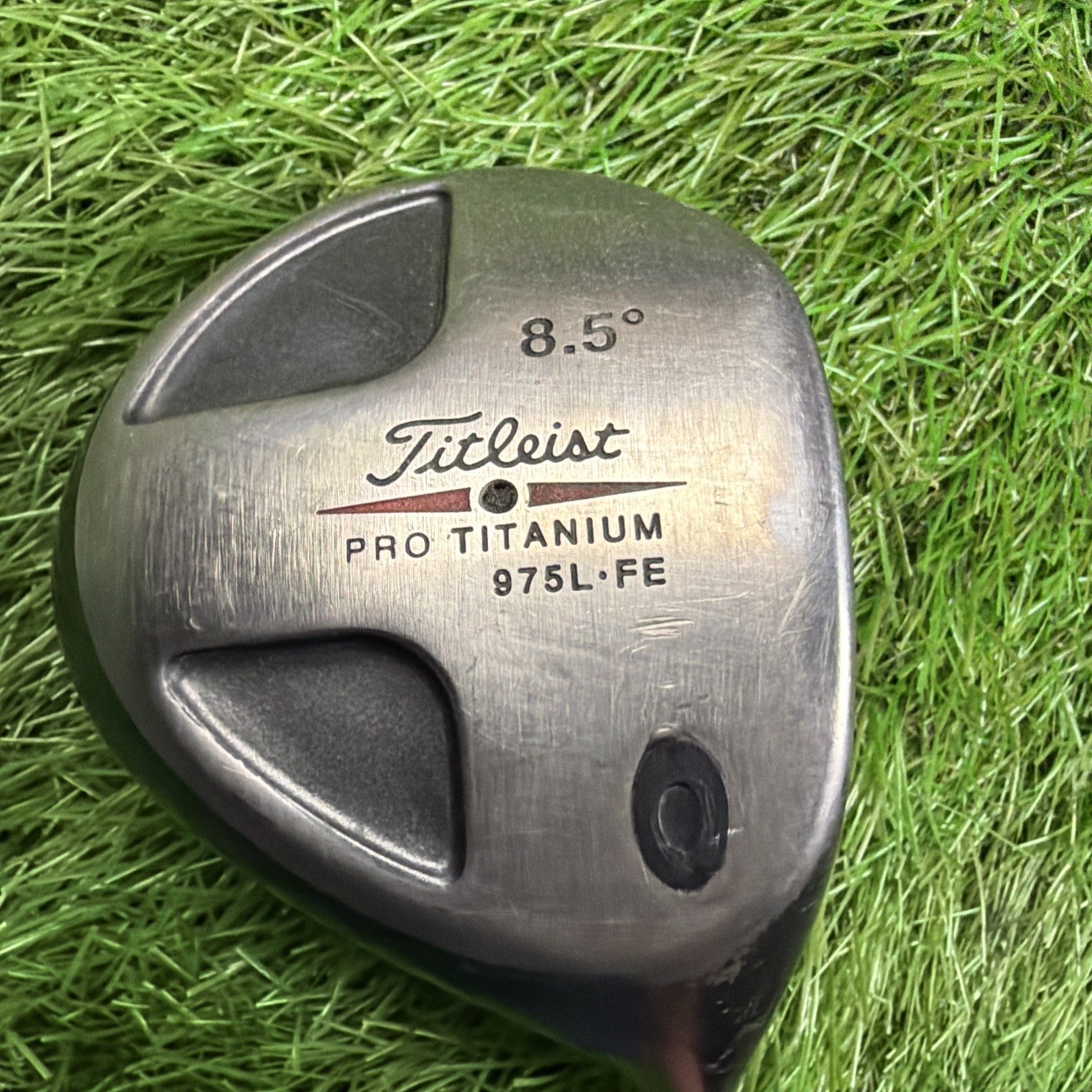 Titleist 975L-FE 8.5° Driver Pro Titanium RH Penley 71g Regular Flex Shaft 44.5"