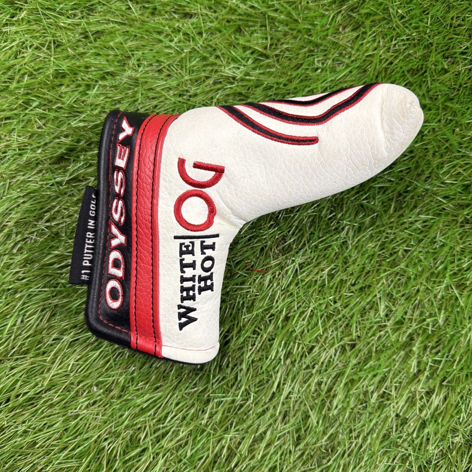 Odyssey White Hot OG Blade Putter Headcover