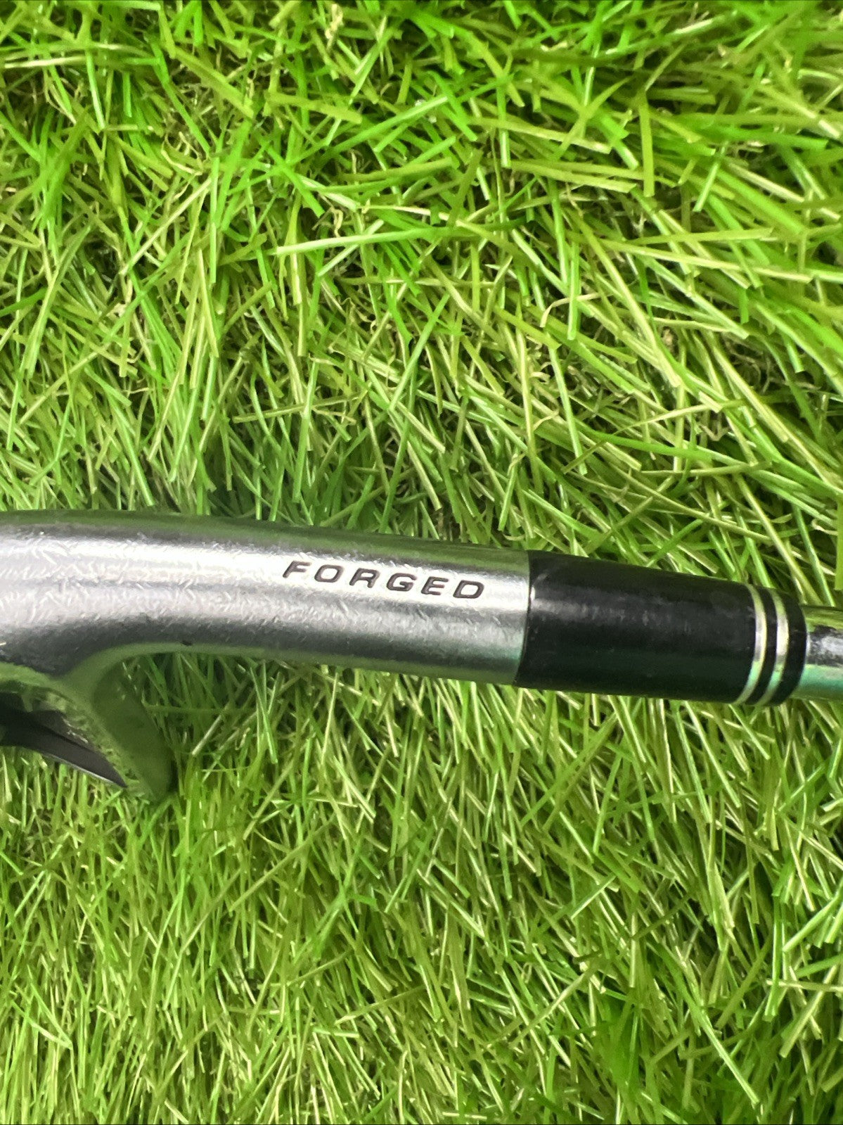 Srixon Z 565 Forged 4 Iron RH N.S. Pro 980 GH D.S.T. Regular Flex Shaft 39"