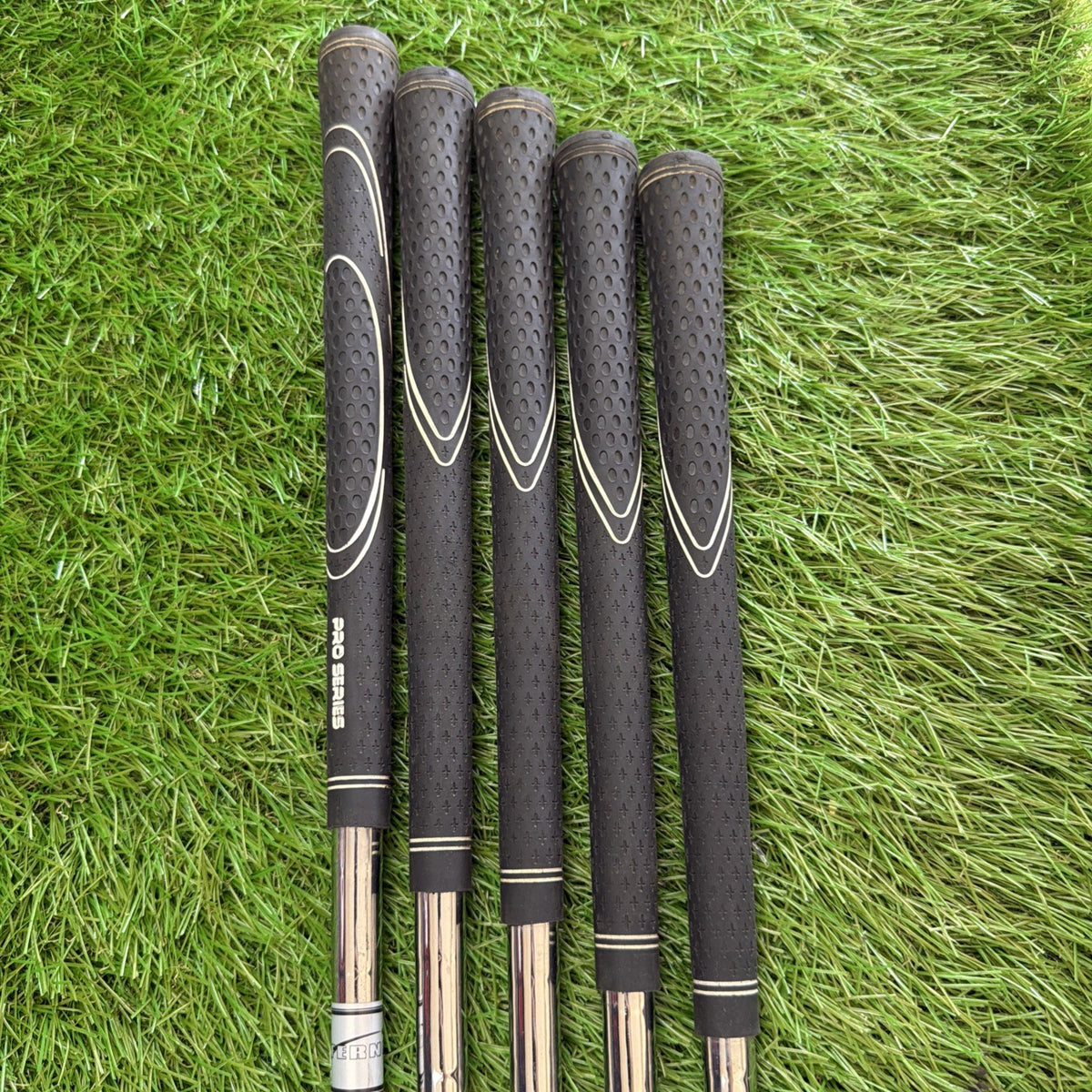 Inferno SGS Iron Set (5-9) RH Steel Shafts Uniflex