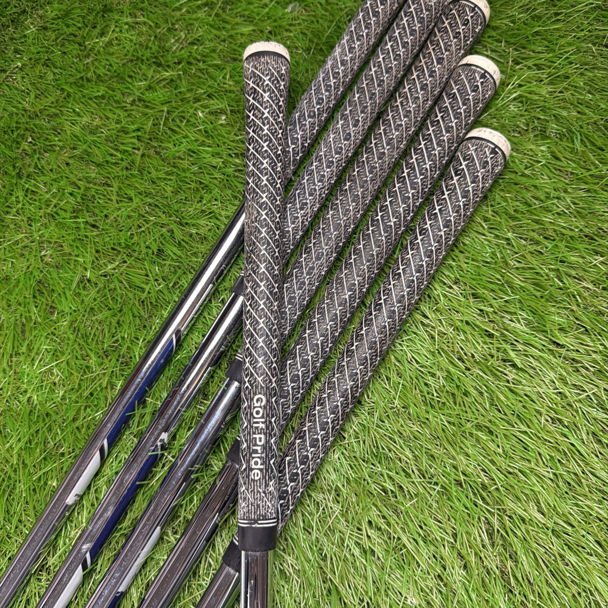 Ping i Series E-1 Iron Set 5-W Blue Dot RH Project X 5.5 RegularPlus Flex Shafts