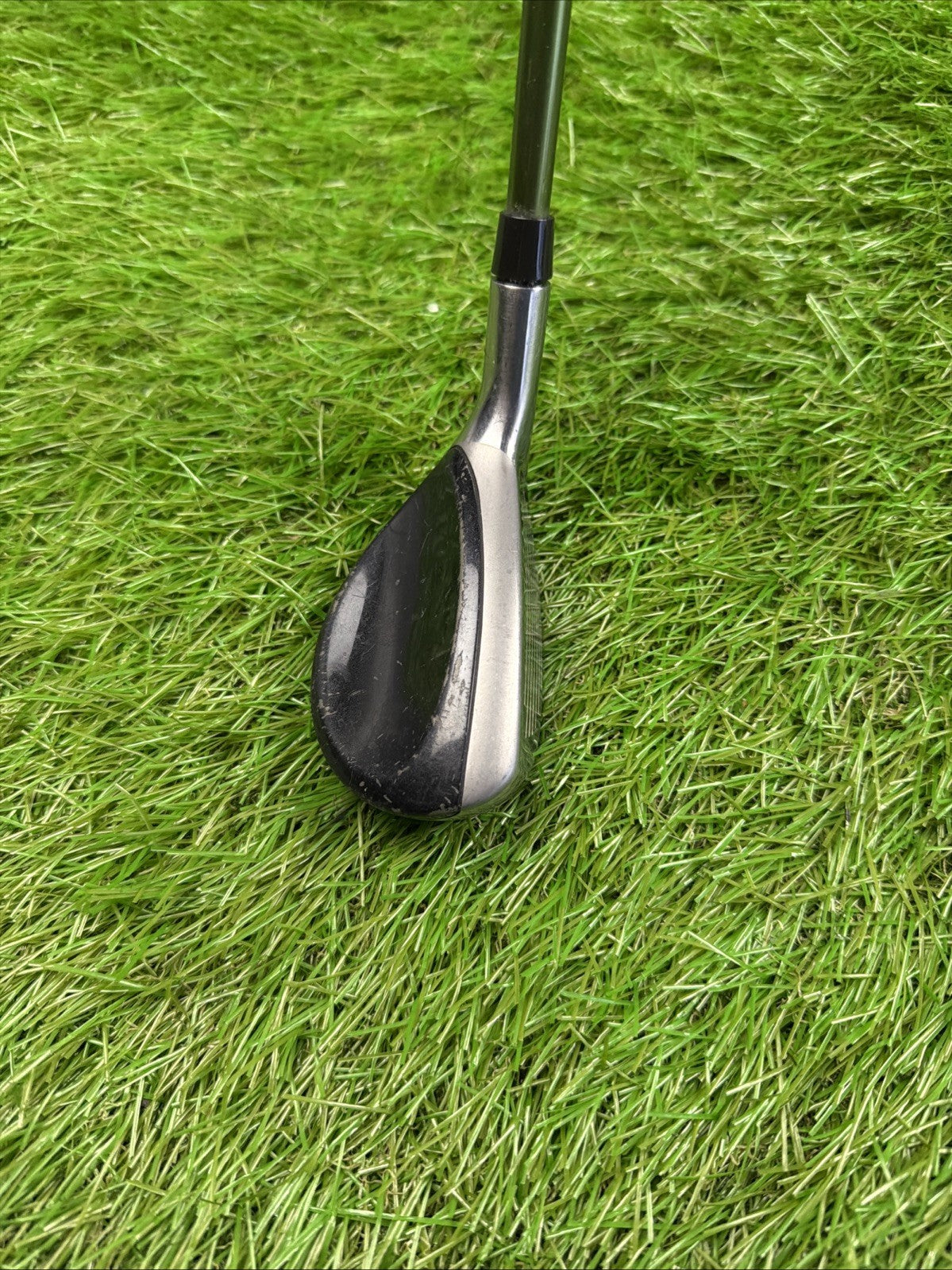 Cleveland Halo 16° 1i Hybrid RH ALDILA NV Hybrid 85g Stiff Flex Shaft 40"