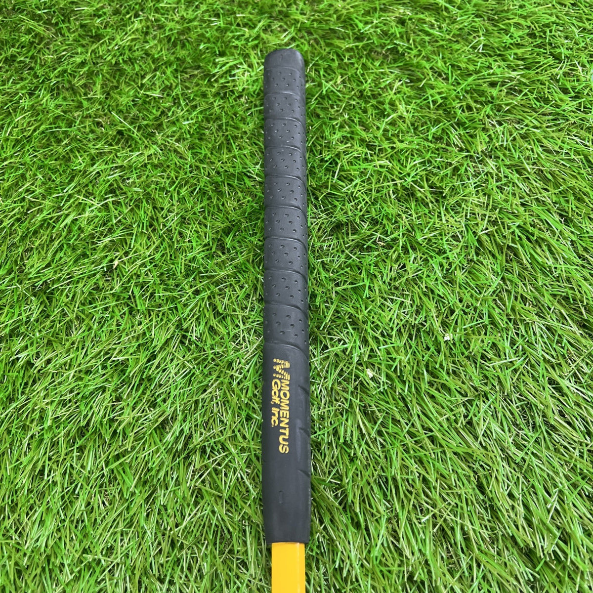 Momentus Weighted Putter 42 oz RH 33.5"