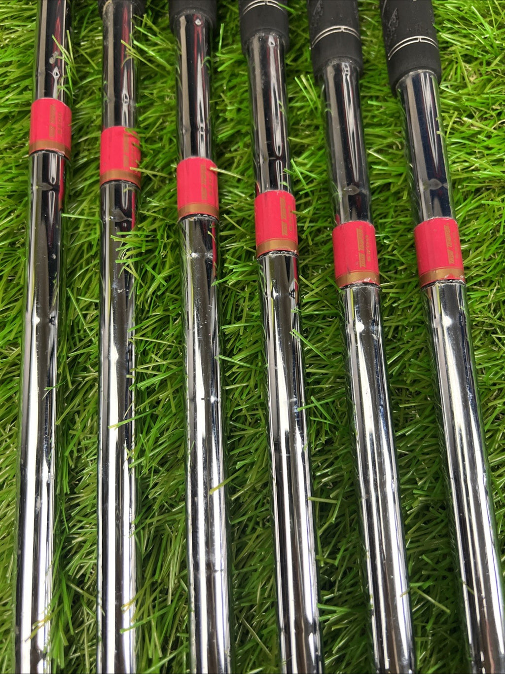 TaylorMade TP Forged Iron Set (5-PW) RH Dynamic Gold S200 Stiff Flex Shafts