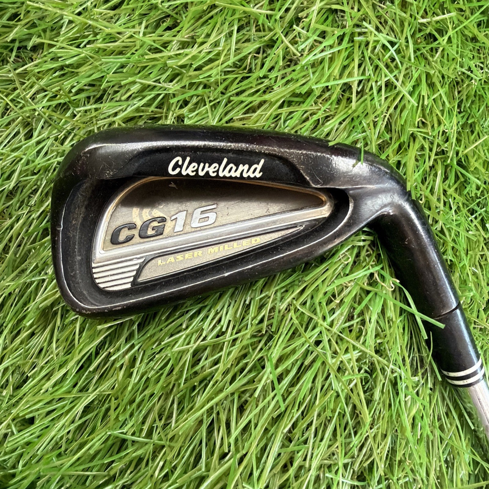 Cleveland CG16 5 Iron 24° RH Traction 85 Regular Flex Shaft 38.5"