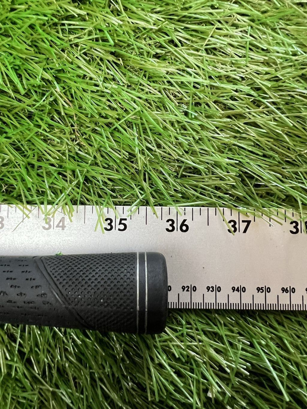 Tommy Armour Royal Scot 9 Iron Under Cut RH Mid Firm Flex Graphite Shaft 35.5"