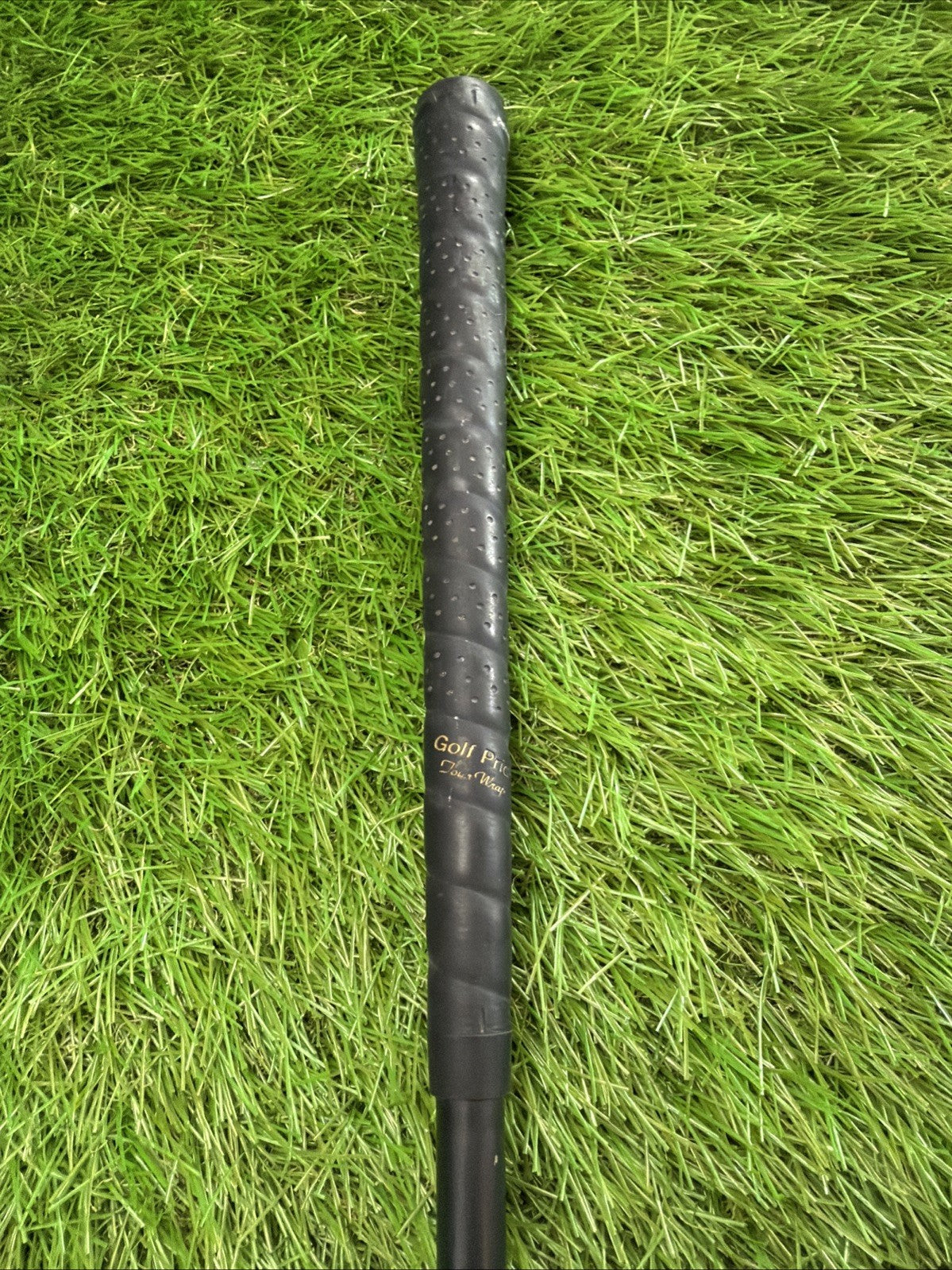 Cleveland Tour Action 8 Iron TA5 RH Regular Flex Graphite Shaft 37"
