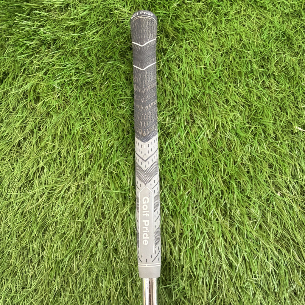 TaylorMade M2 4 Iron RH REAX 88 Stiff Flex Shaft 39.5"