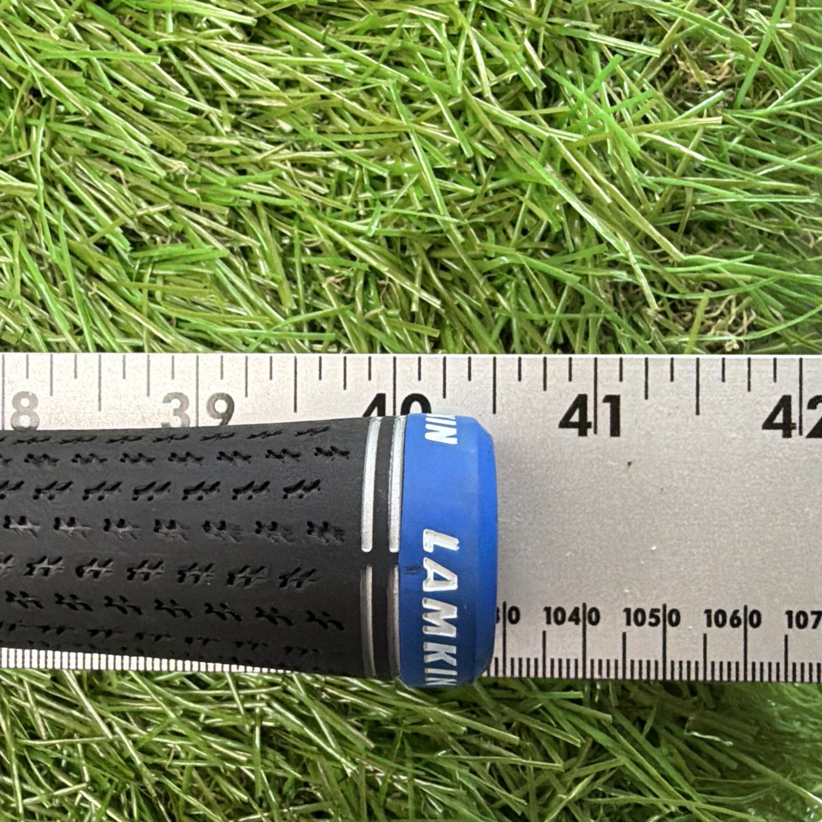TaylorMade Qi10 22° 4H LH Ventus HB 6-R Regular Flex Shaft 40.5"