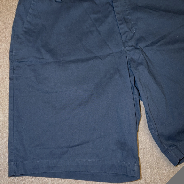 Lululemon Men’s 36 Golf Shorts Casual Navy Blue