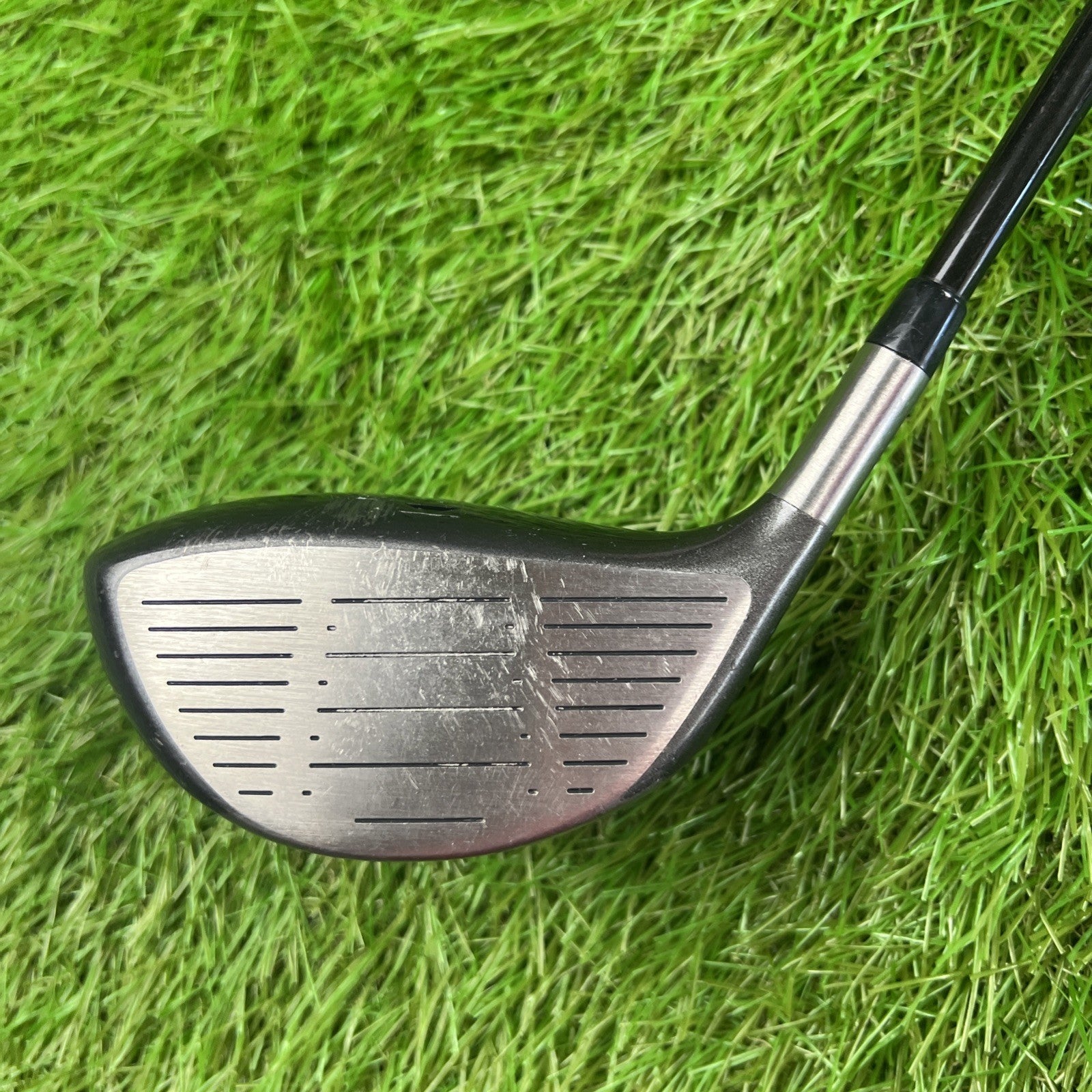Titleist 975J 8.5° Driver RH Speeder757 Stiff Flex Shaft 45"