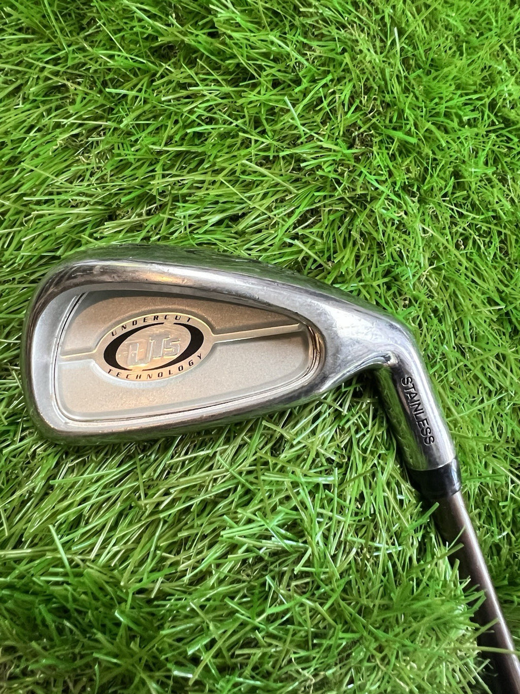 ORYX UTS 4 Iron RH Stiff Flex Graphite Shaft 39"