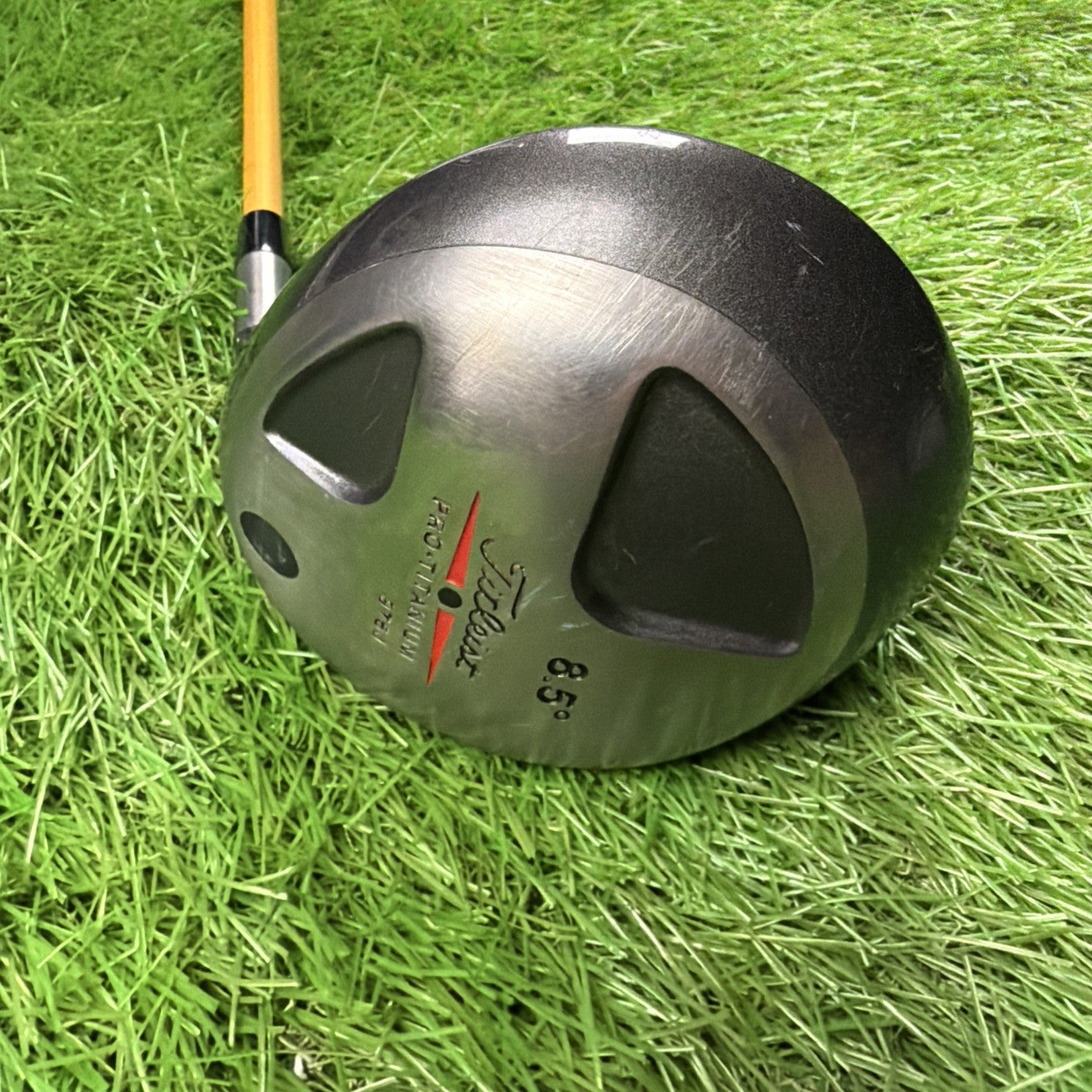 Titleist Pro Titanium 975J 8.5° Driver RH ProForce 75 Stiff Flex Shaft 45.5"
