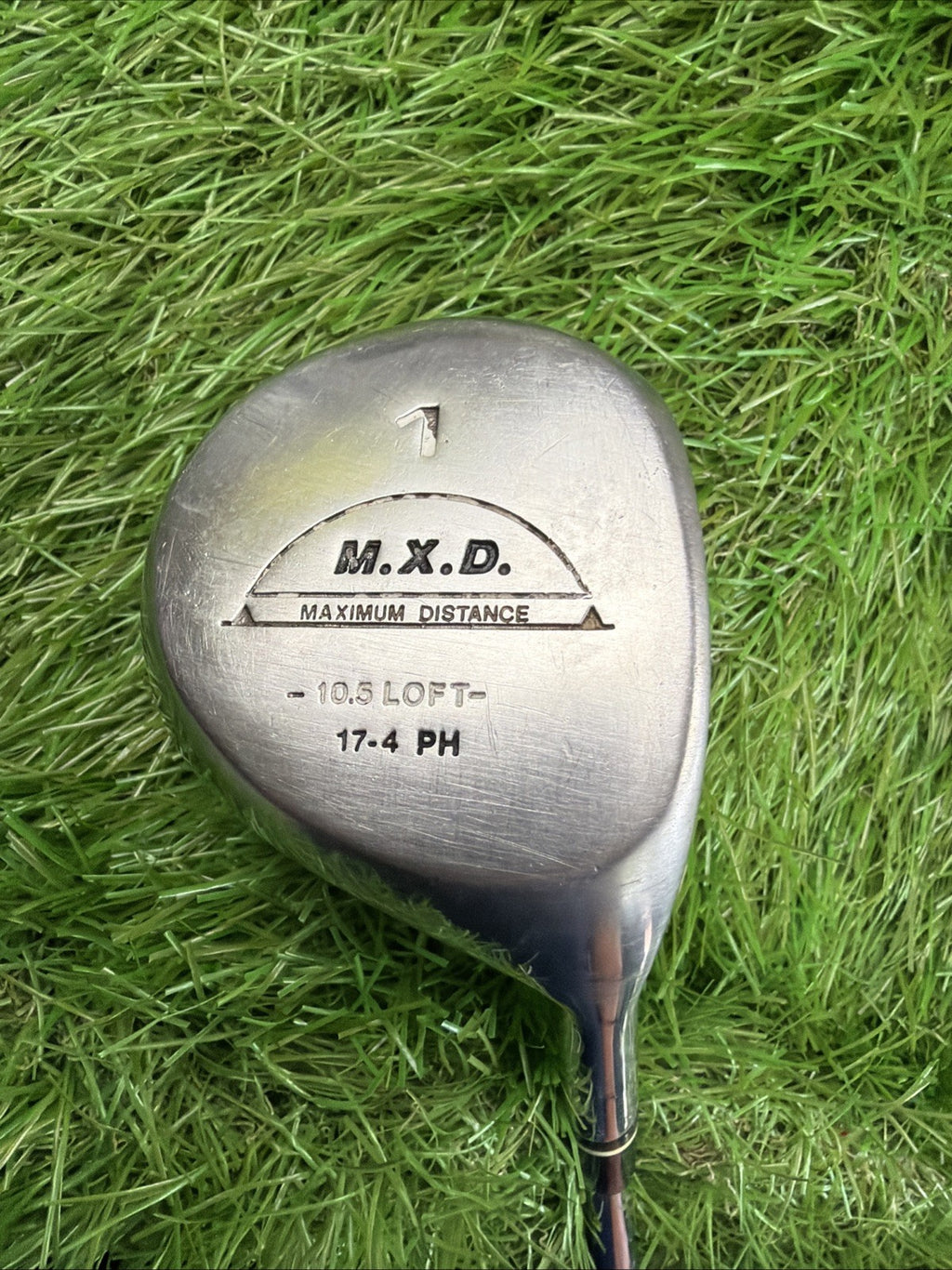 M.X.D. 10.5° 1 Wood RH Dynamic Gold 400U Stiff Flex Shaft 43.5"