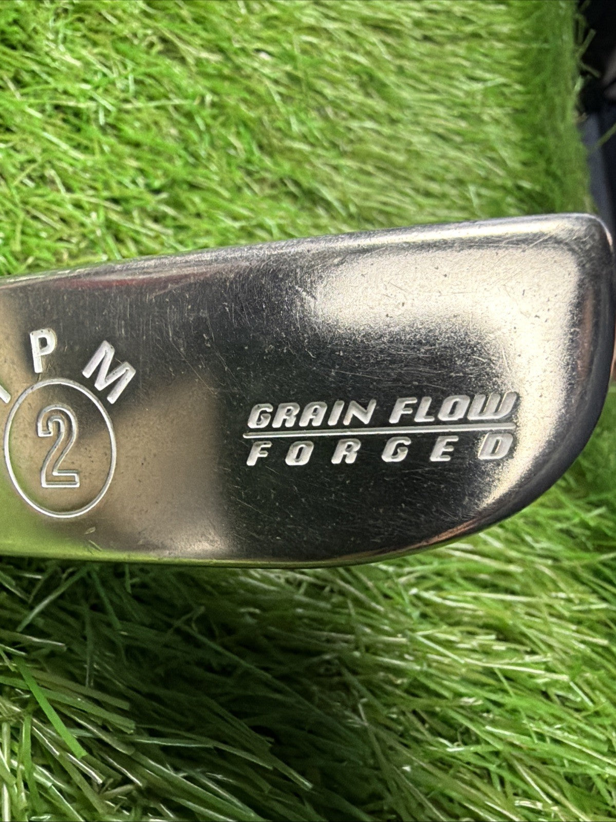 Mizuno TPM 2 Putter RH Grain Flow Milled Face 34"
