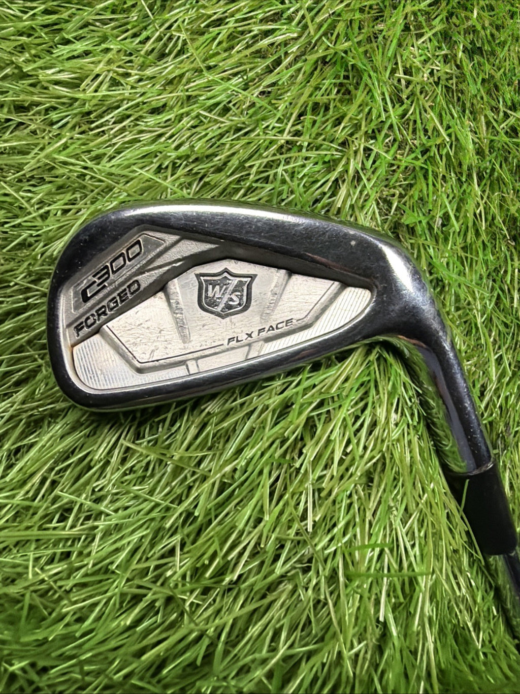 Wilson C300 7 Iron FLX Face RH Project X 5.5 Regular Plus Flex Shaft 37"