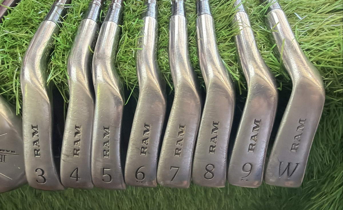 Ram FX Women's Oversize Golf Set (3-PW, 1, 3, 5 Wood) RH Graphite Women's Flex