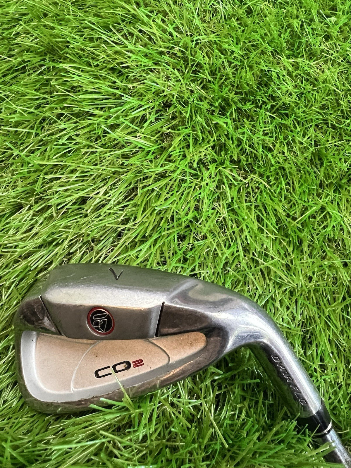 DynaFlo CO2 7 Iron RH Regular Flex Steel Shaft