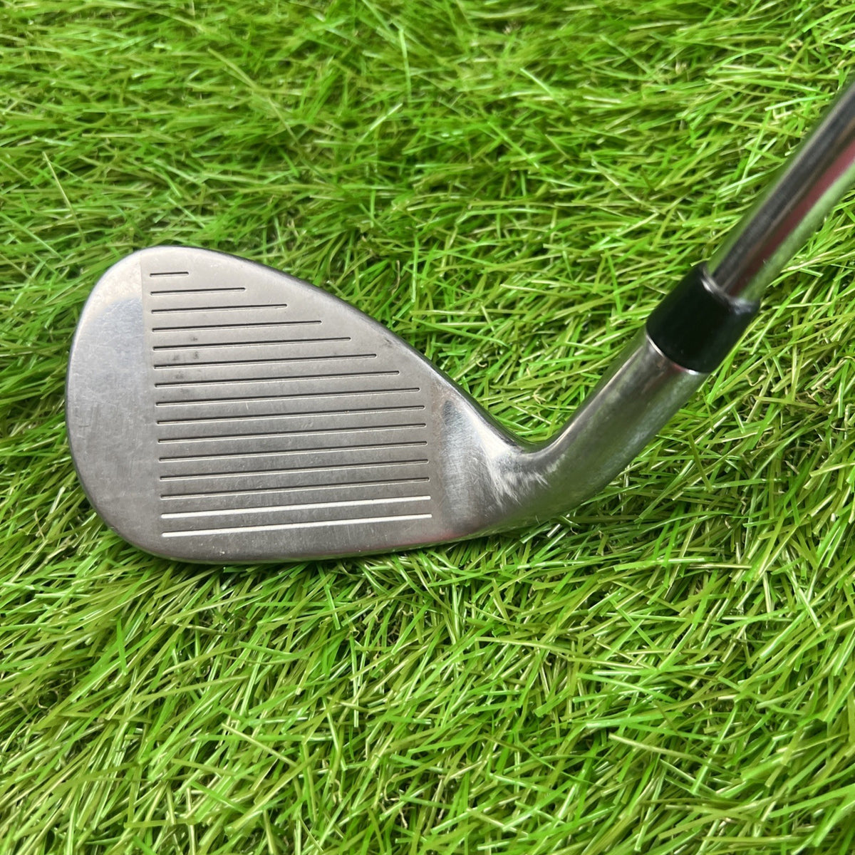 Callaway Rogue CF18 A Wedge cup360 RH KBS Tour 120 Stiff Flex Shaft 36"