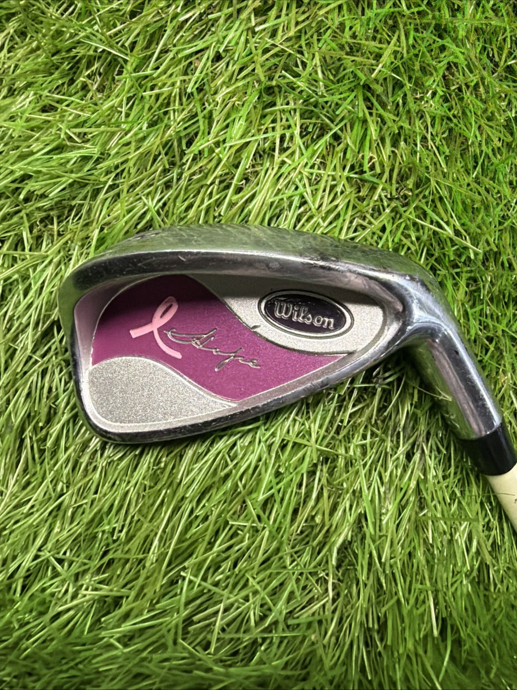 Wilson Hope 8 Iron RH Womens Flex Graphite Shaft 36"
