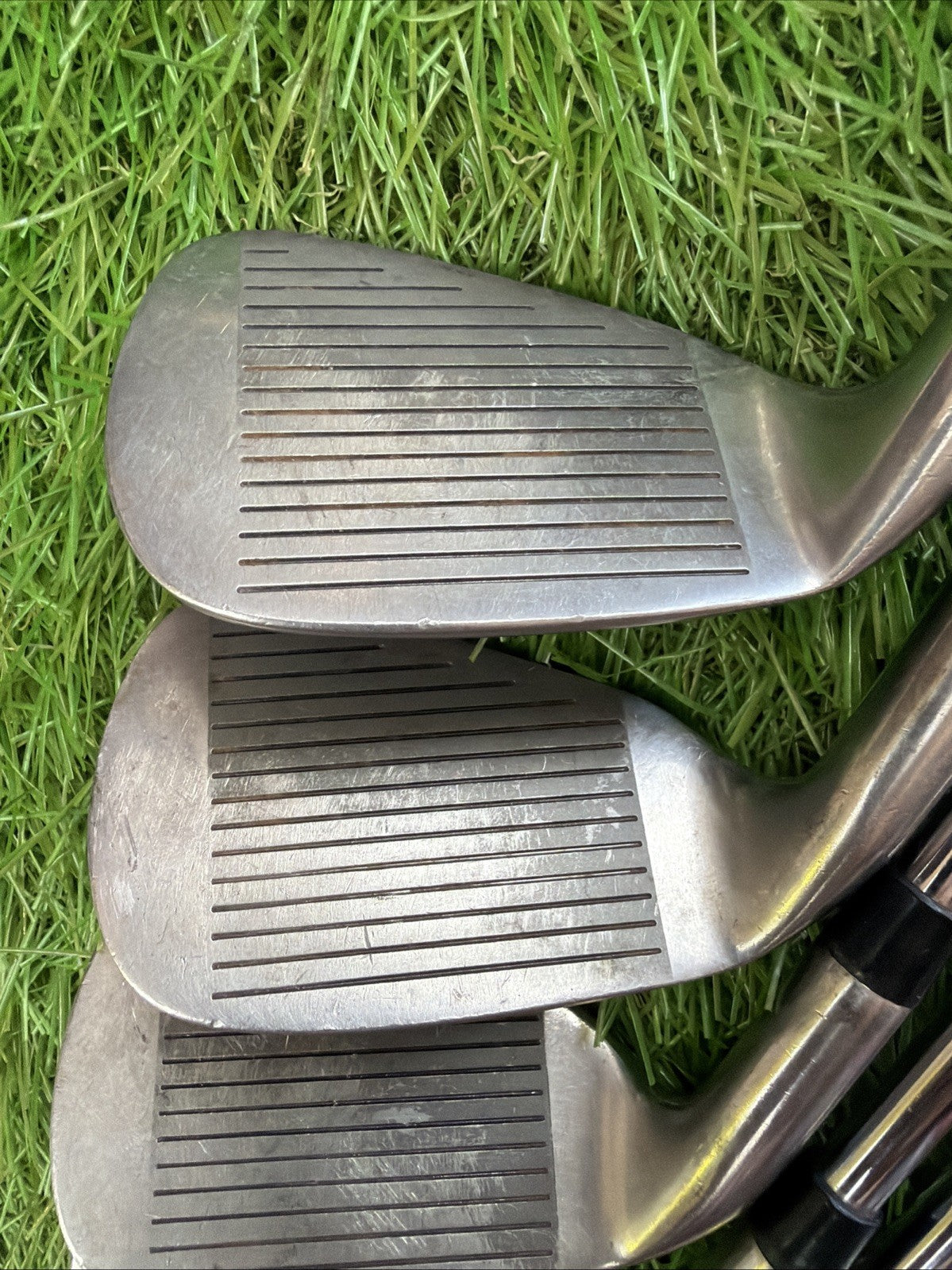 Wilson Ultra MBT Oversize Iron Set 3-PW Steel Shafts