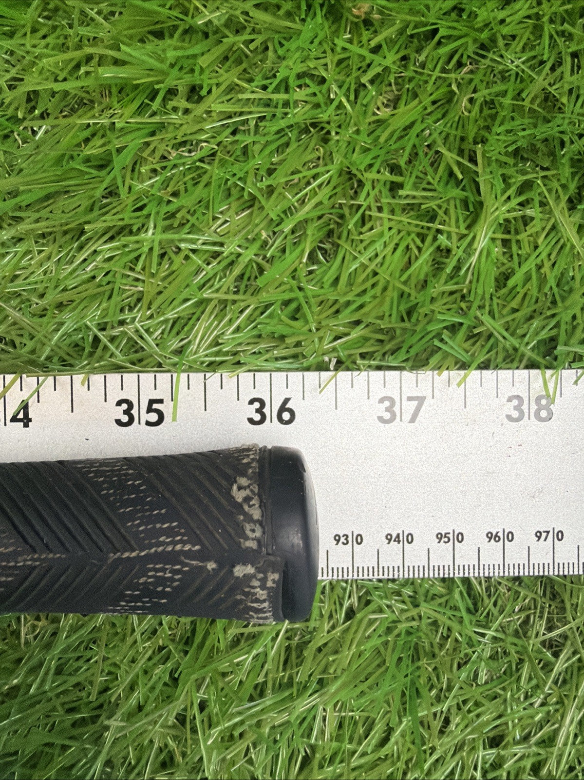 Axis Tour Pitching Wedge RH Regular Flex Steel Shaft 36"