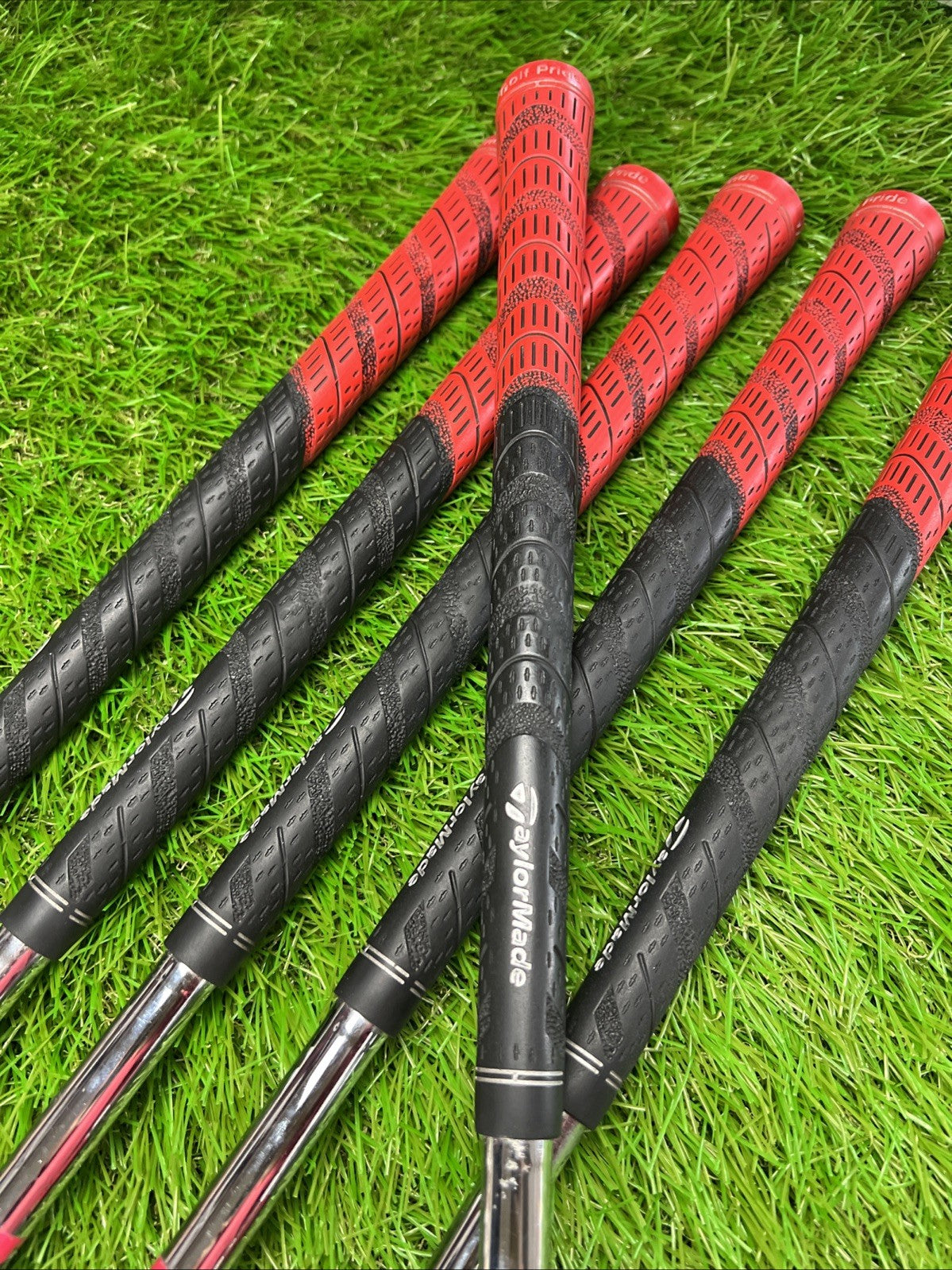 TaylorMade TP Forged Iron Set (5-PW) RH Dynamic Gold S200 Stiff Flex Shafts