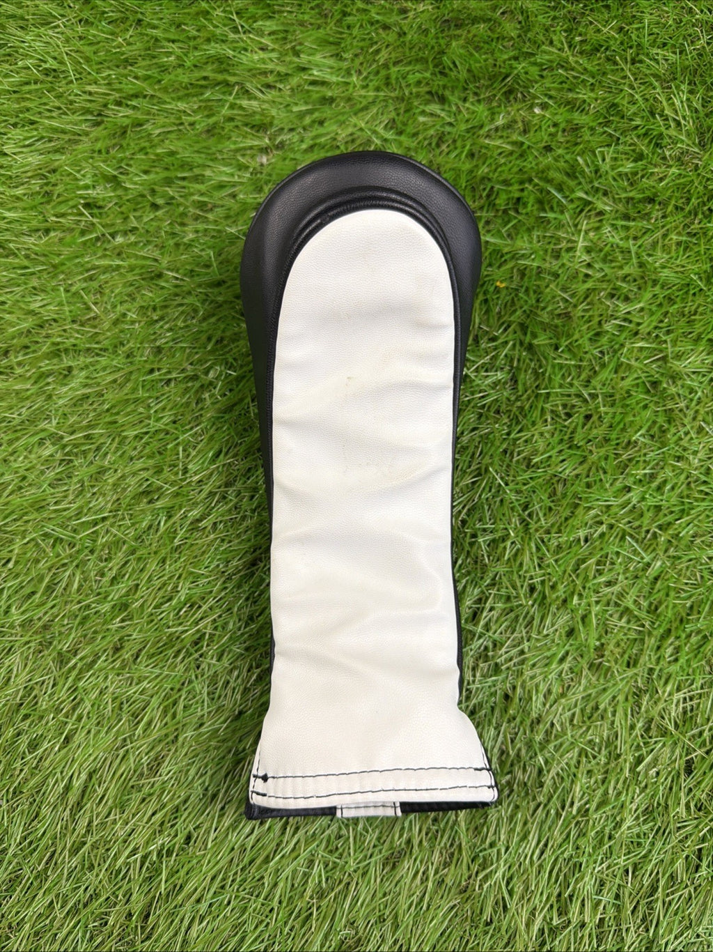 TaylorMade 1979 Wood Headcover Red / White / Black