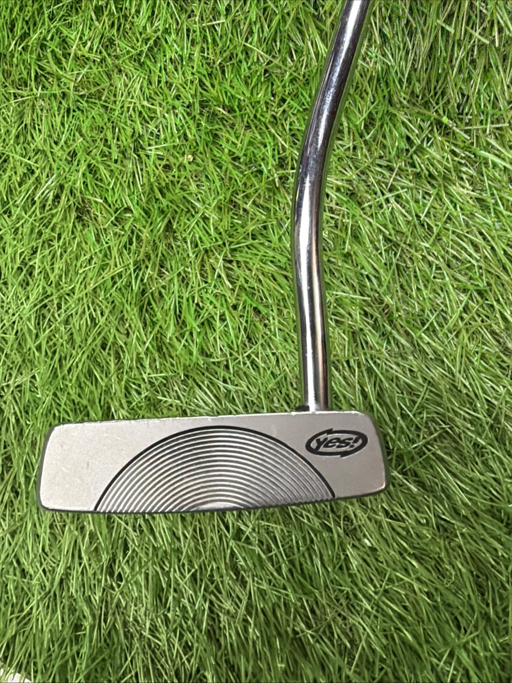 Yes! Sara-12 Putter C-Groove RH Steel Shaft 34"