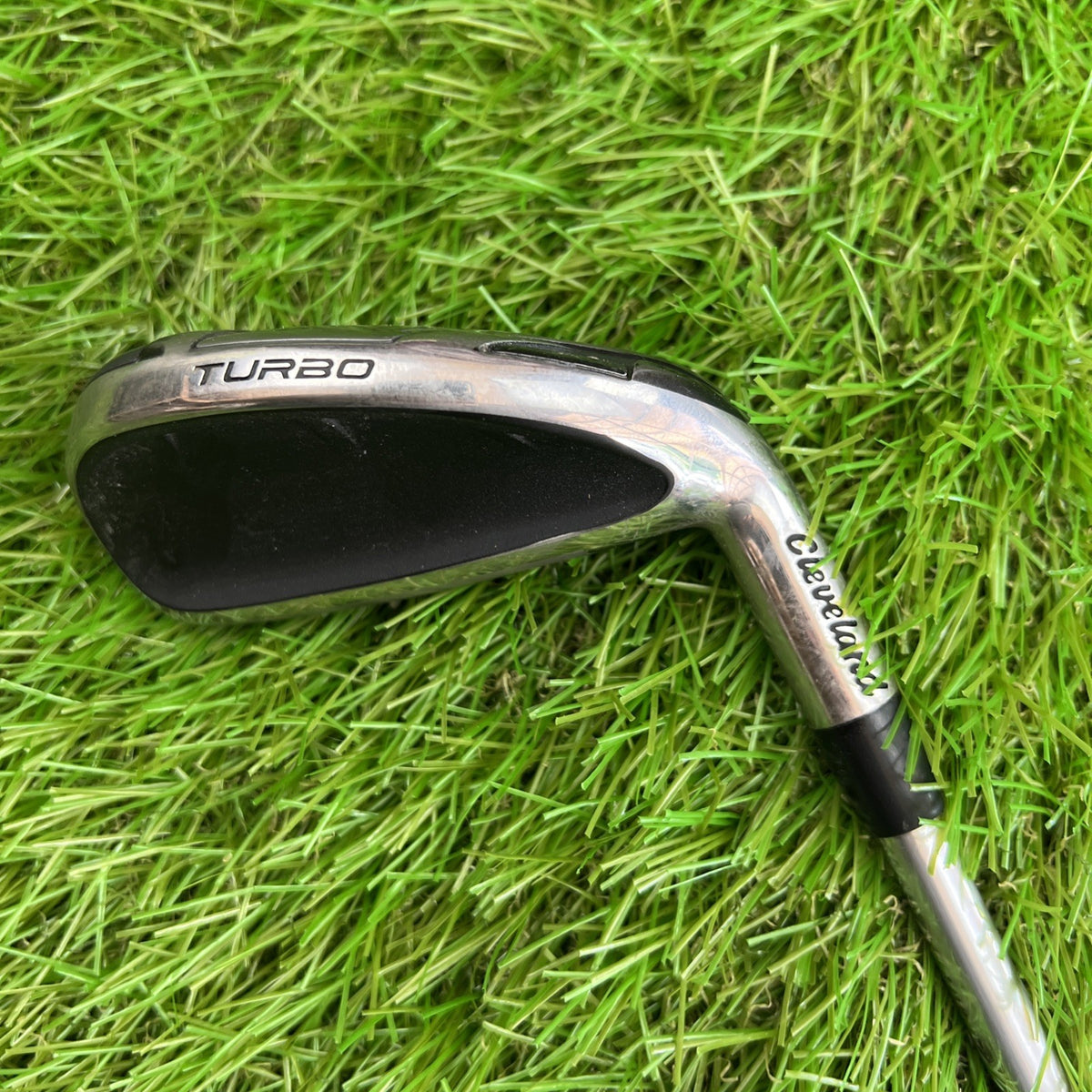 Cleveland Launcher HB 5 Hybrid Turbo RH Dynamic Gold S300 Stiff Flex 38.5"