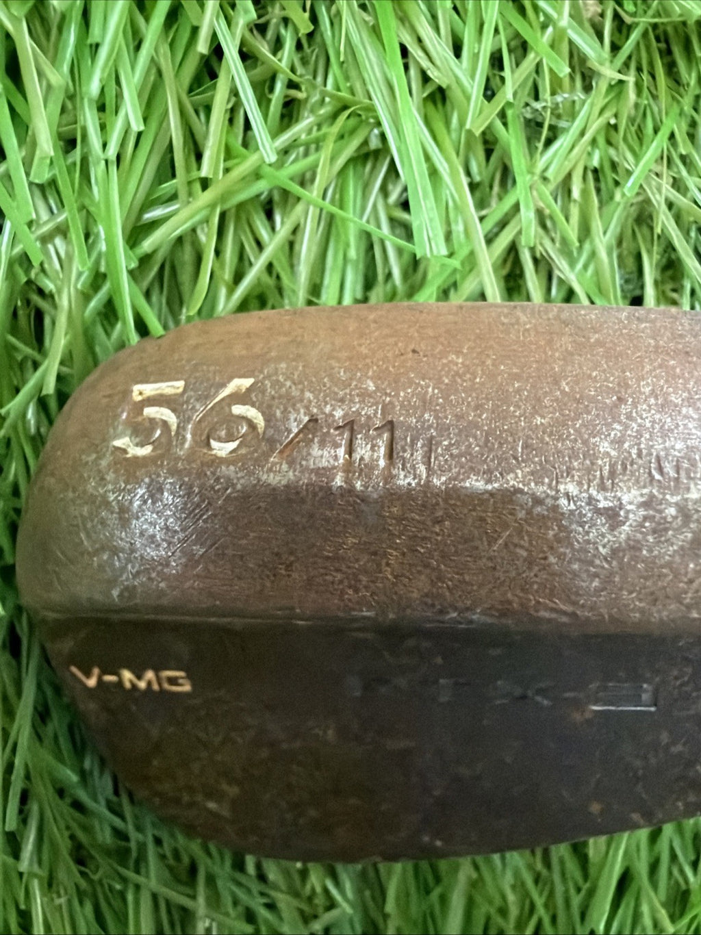 Cleveland RTX 3 Raw 56° Wedge V-MG RH Steel Shaft 35.5"