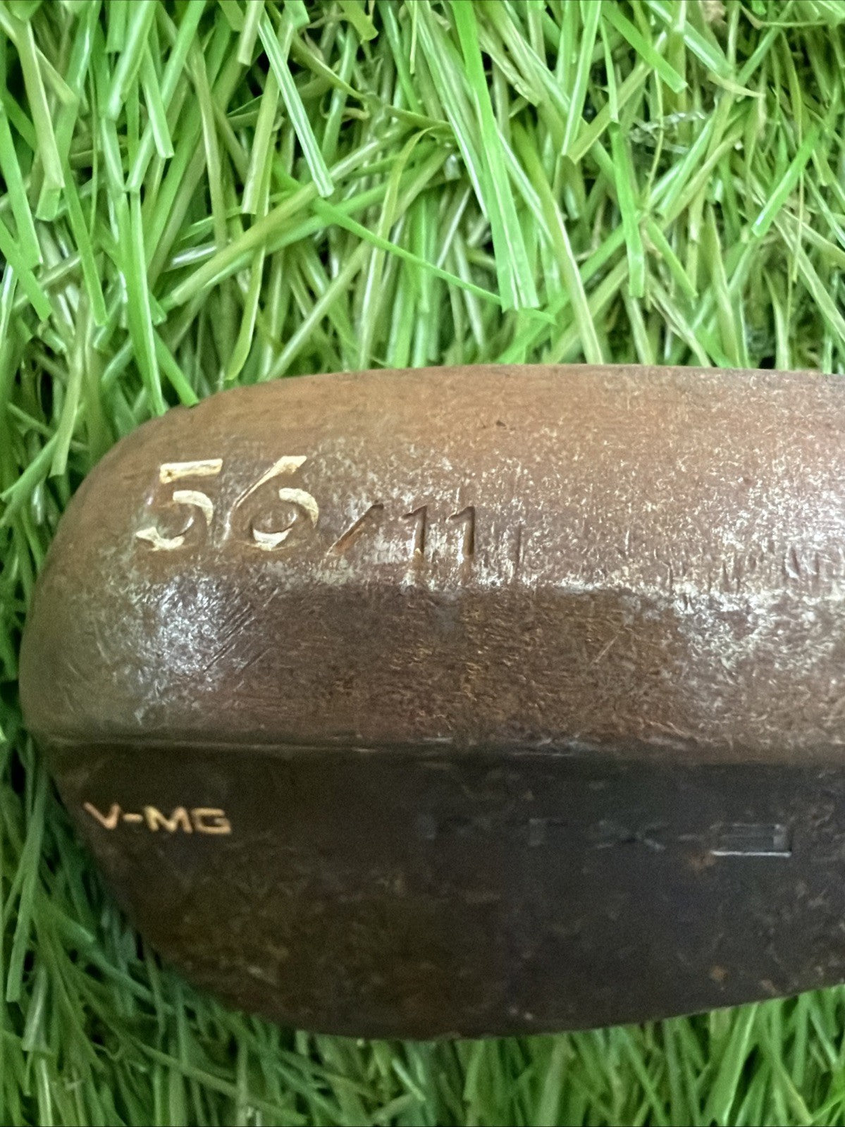 Cleveland RTX 3 Raw 56° Wedge V-MG RH Steel Shaft 35.5"