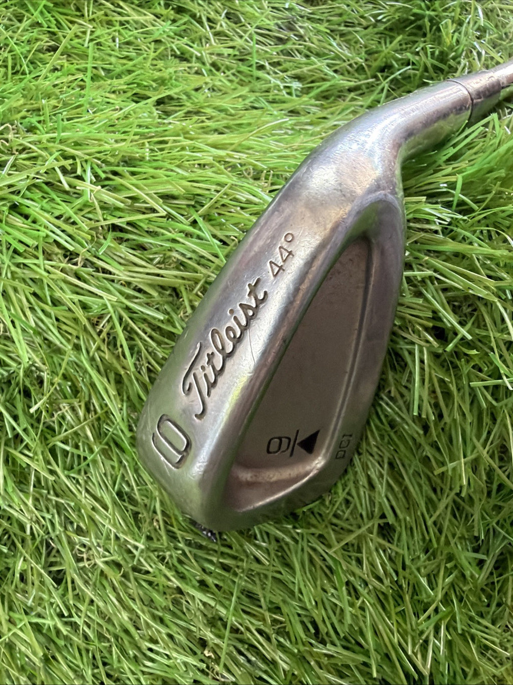 Titleist DCI 9 Iron RH Dynamic Gold Stiff Flex Shaft 36"