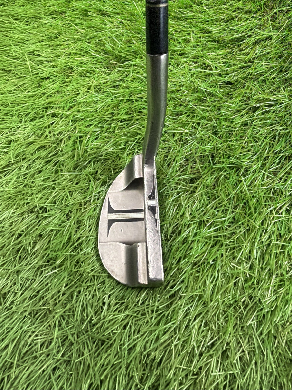 Wilson 8883 Putter Semi-Mallet RH Steel Shaft 35"