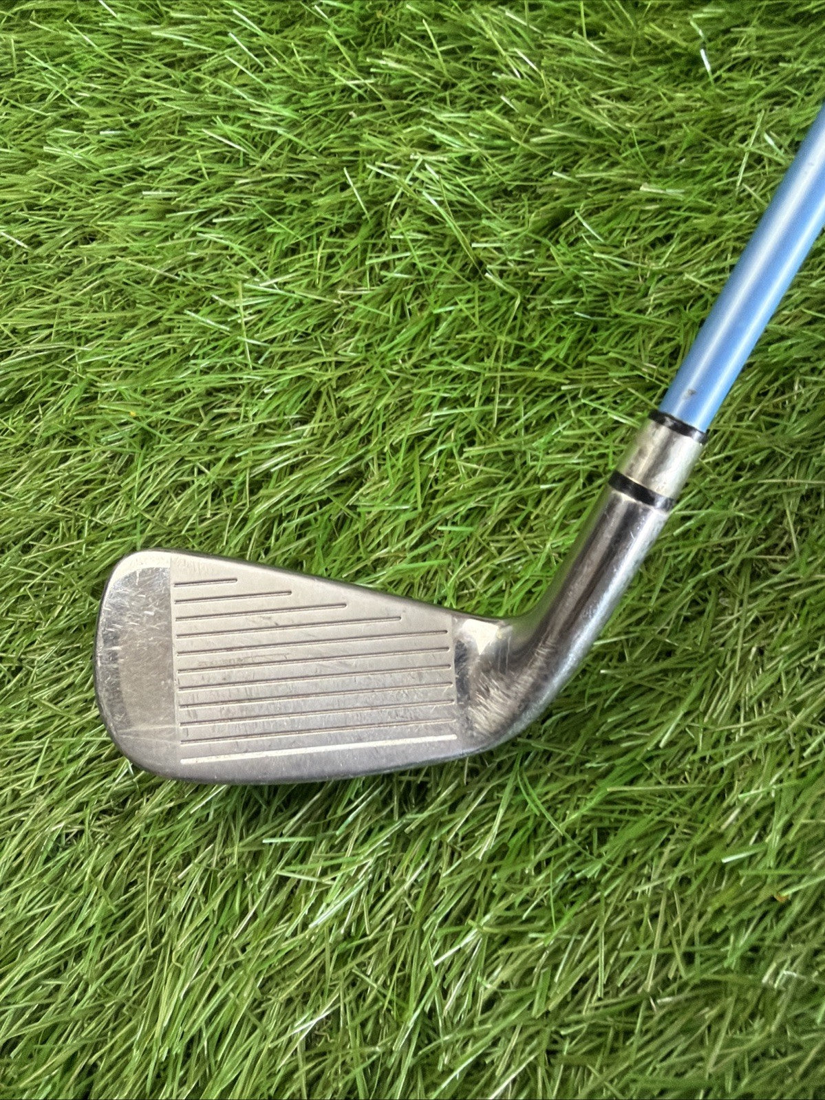 Cleveland HiBore XLi 30° 6 Hybrid RH Graphite Design YS 50g Womens Flex 37"