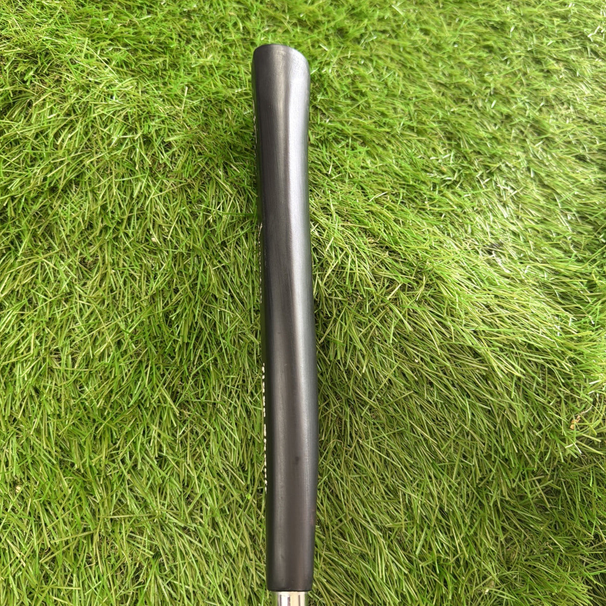 Great White Putter Tiger Shark B 3300 RH Steel Shaft 35"