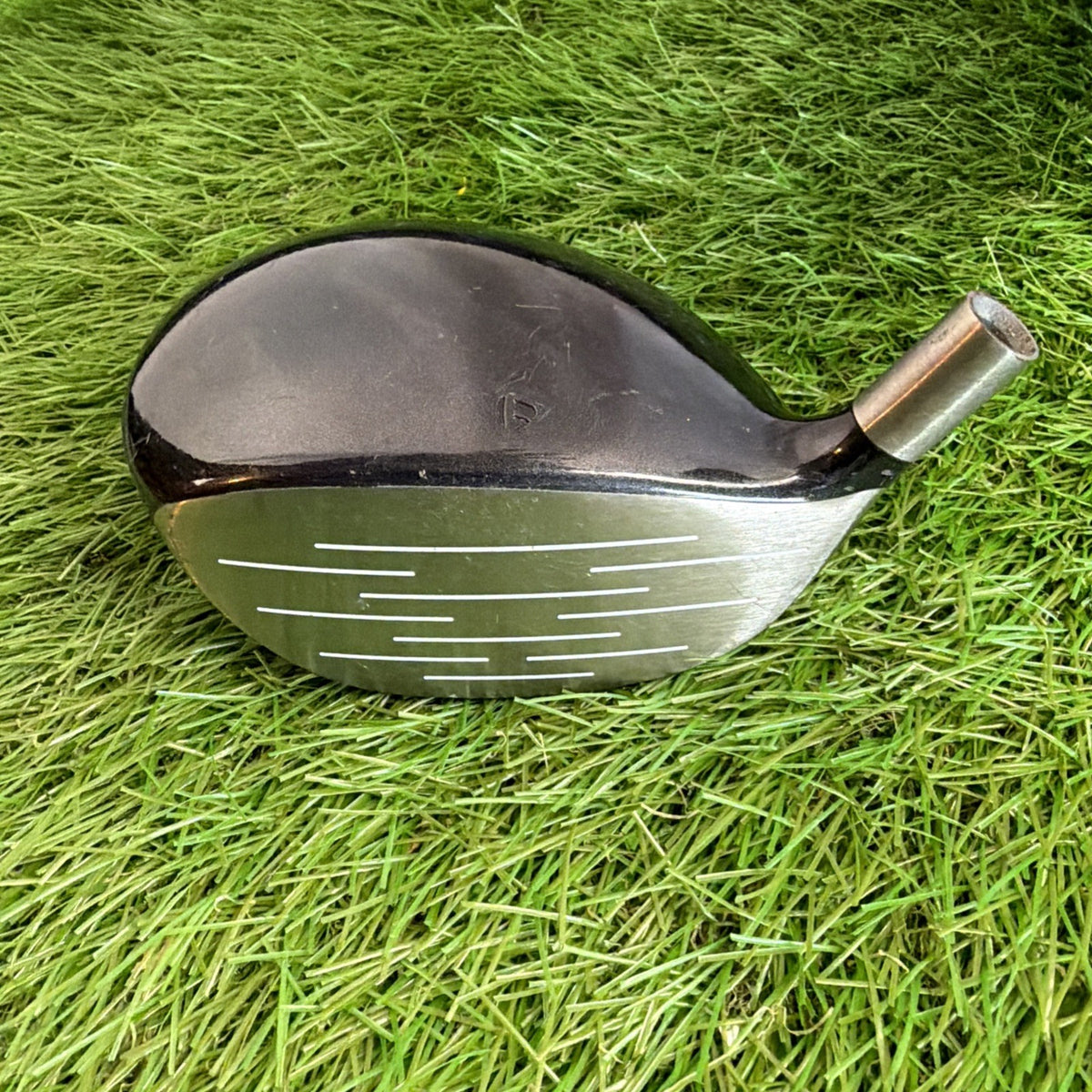 TaylorMade 320 Ti Tour 9.5° Driver RH Head Only