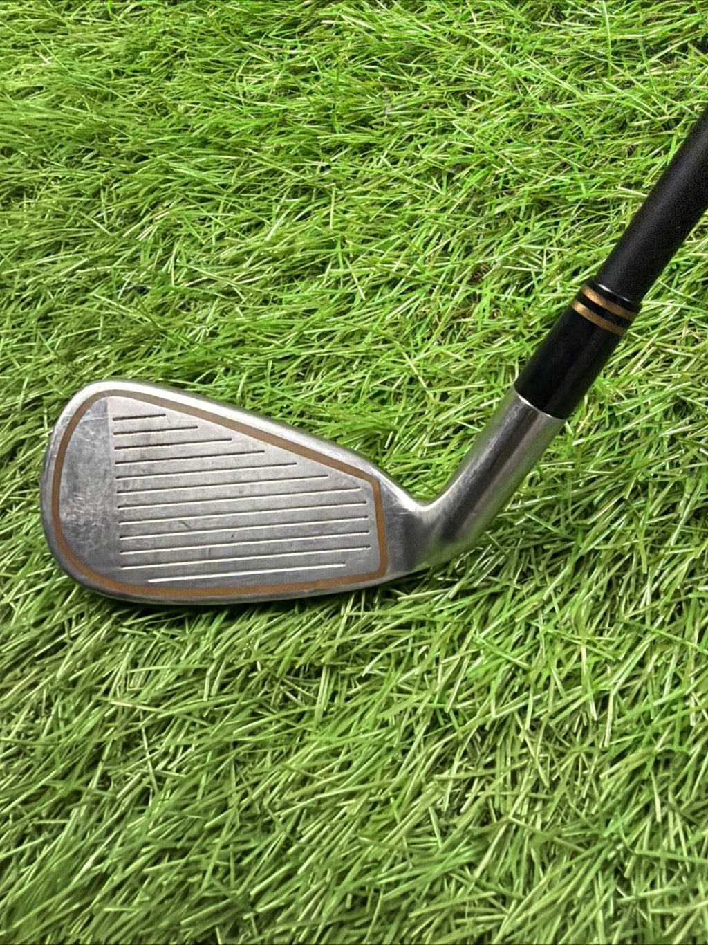 Cleveland Quad Pro 8 Iron RH Regular Flex Graphite Shaft 37"