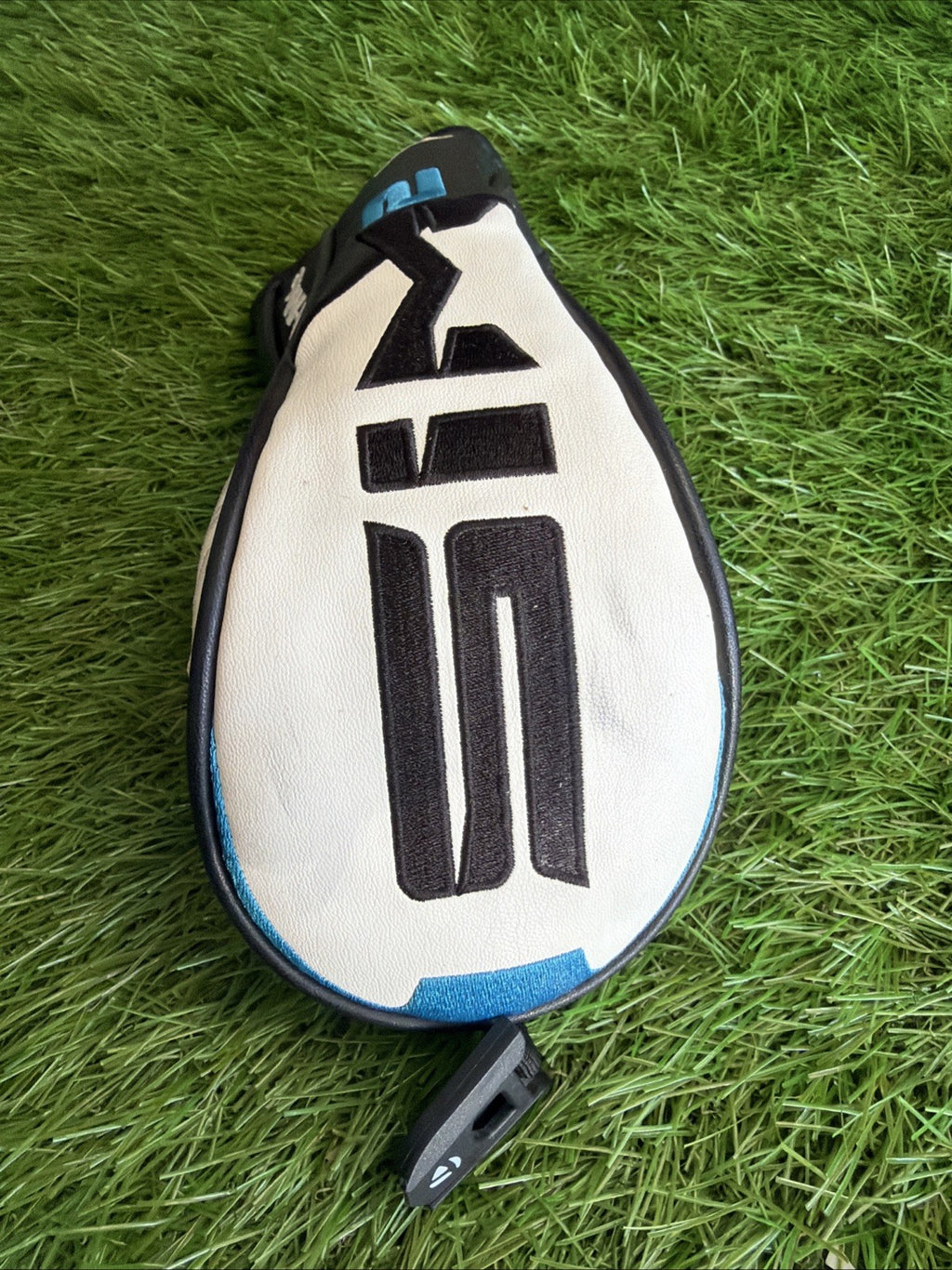 TaylorMade SIM2 Fairway Wood Headcover White / Black / Blue