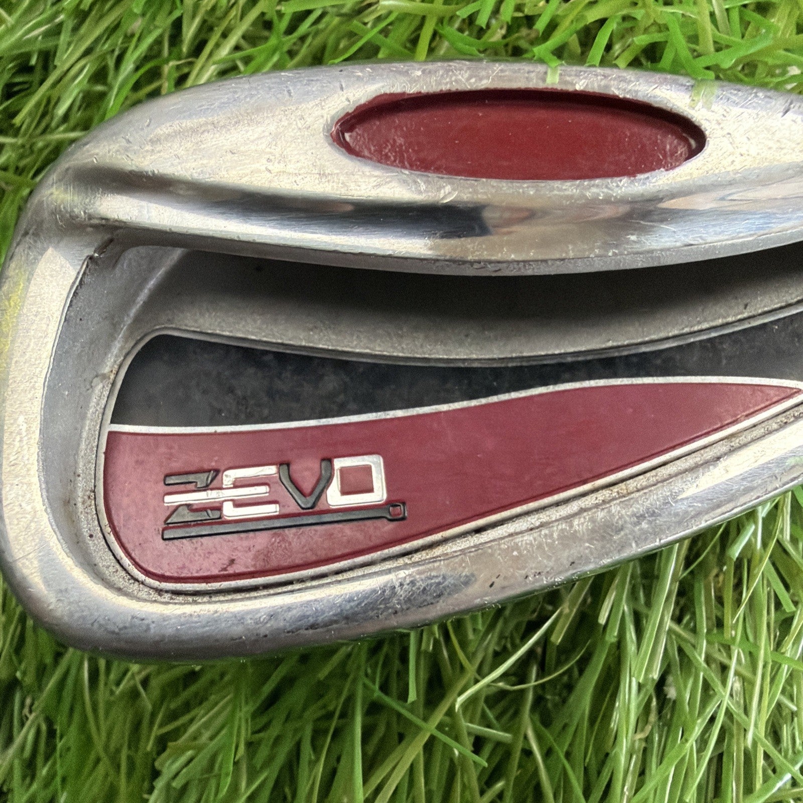 Junior Zevo 9 Iron RH Graphite Shaft 33"