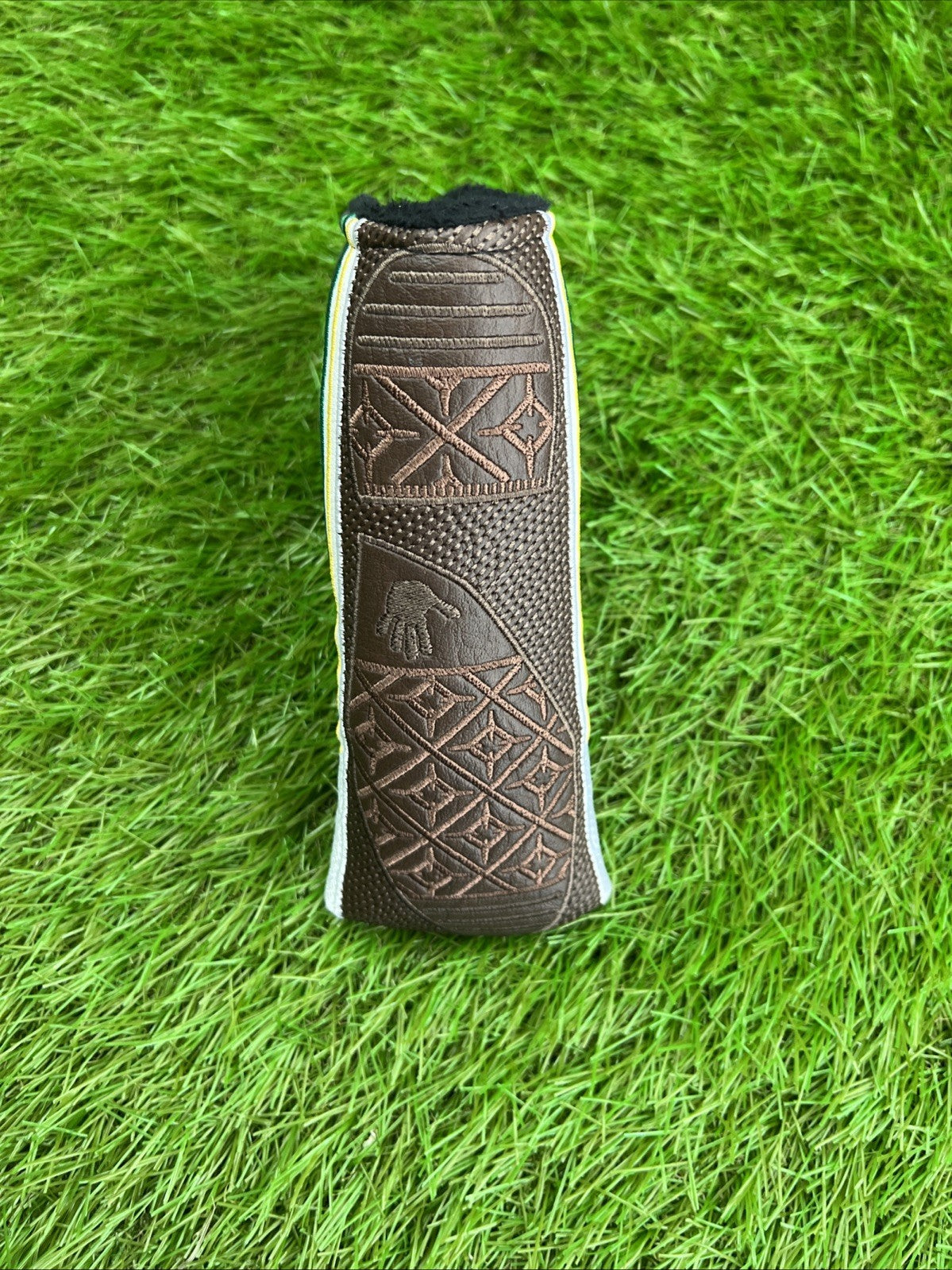 Handmade Patrick Gibbons Floral Converse Blade Putter Cover