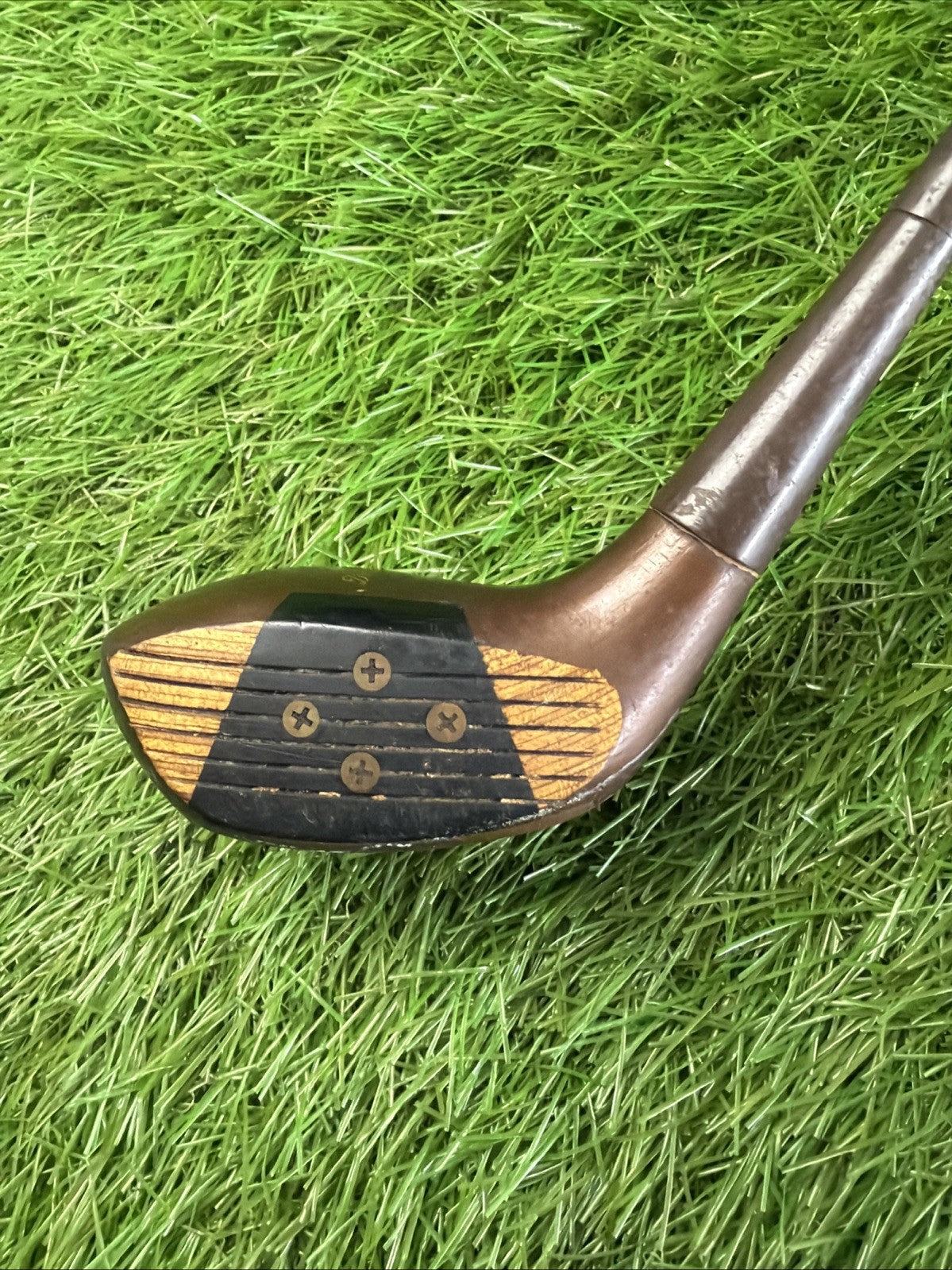 Vintage Wilson Strata Bloc 3.5 Wood RH Steel Shaft Reg Flex 42.5" Leather Grip