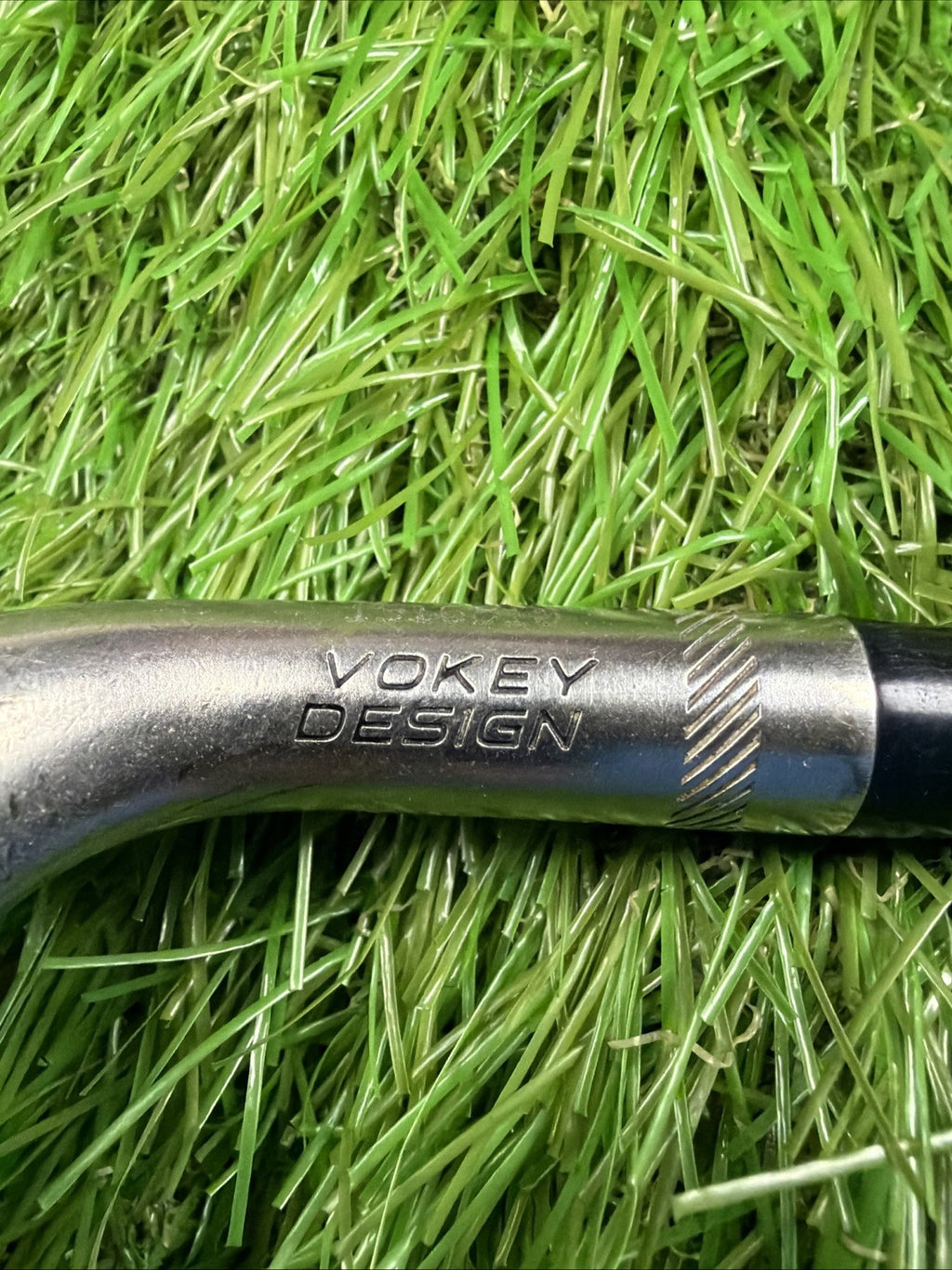 Titleist SM6 52° F Grind Wedge RH Steel Wedge Flex Shaft 35.5"